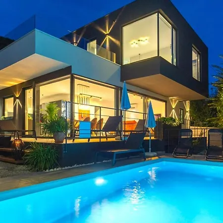 Villa Luna By Guide *